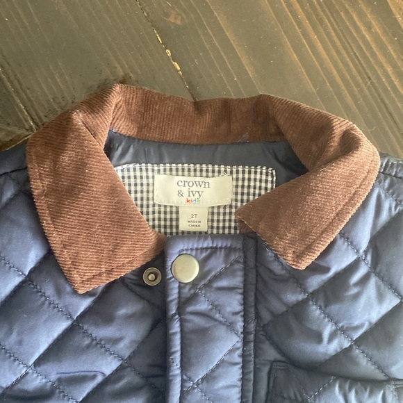 Crown and ivy zip up puffer jacket - Picture 2 of 3